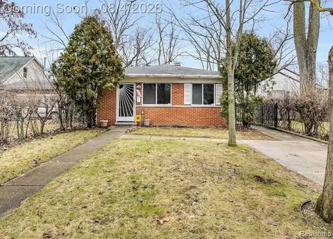 7518 Hazelton St, Dearborn Heights, MI 48127