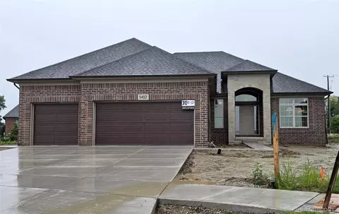 54921 Palomino Dr, Shelby Township, MI 48316
