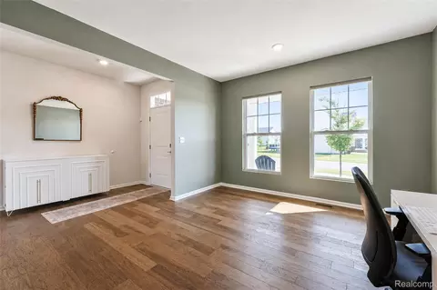 Entry Way - 2716 Maize Loop, Saline, MI 48176 photo 5 of 15