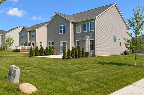 Exterior - 2716 Maize Loop, Saline, MI 48176 photo 5 of 8