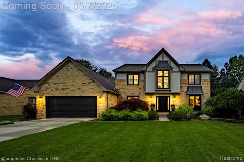 17401 Cameron Dr, Northville, MI 48168