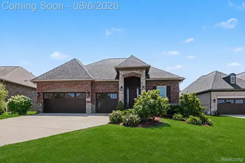 24536 Pinnacle Cir #26, Lyon, MI 48178