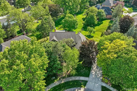 View/Area - 4523 Rivers Edge Dr, Troy, MI 48098 photo 1 of 4
