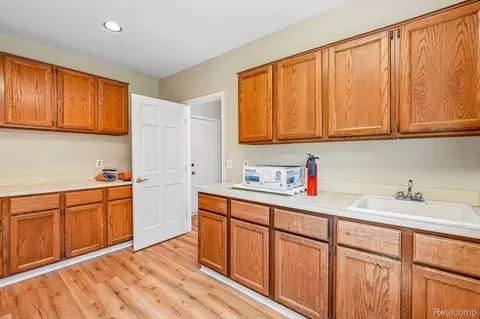 Other - 4523 Rivers Edge Dr, Troy, MI 48098 photo 3 of 23