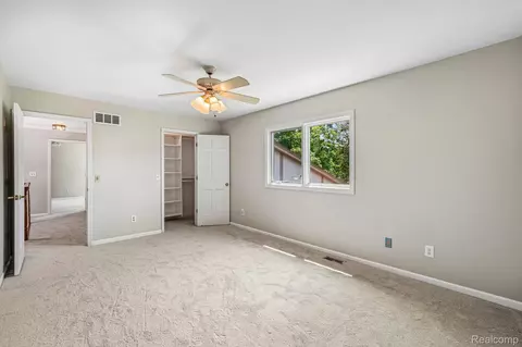 Bedroom - 4523 Rivers Edge Dr, Troy, MI 48098 photo 6 of 12