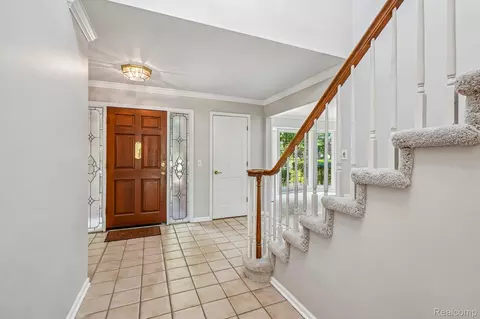 Entry Way - 4523 Rivers Edge Dr, Troy, MI 48098 photo 2 of 2
