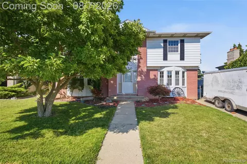 3470 Johnson St, Trenton, MI 48183