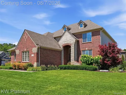 Exterior - 19275 Elkhound Dr, Macomb, MI 48044 photo 5 of 14