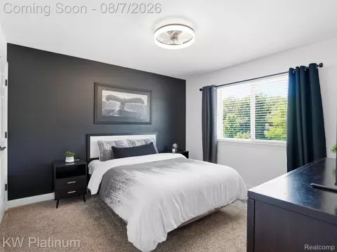 Bedroom - 19275 Elkhound Dr, Macomb, MI 48044 photo 5 of 7