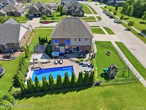 View/Area - 19275 Elkhound Dr, Macomb, MI 48044 photo 2 of 8