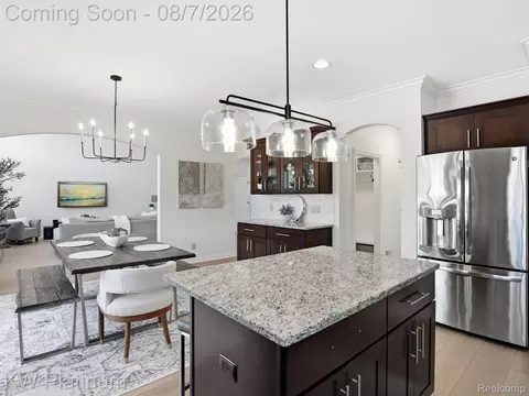 Kitchen - 19275 Elkhound Dr, Macomb, MI 48044 photo 5 of 6