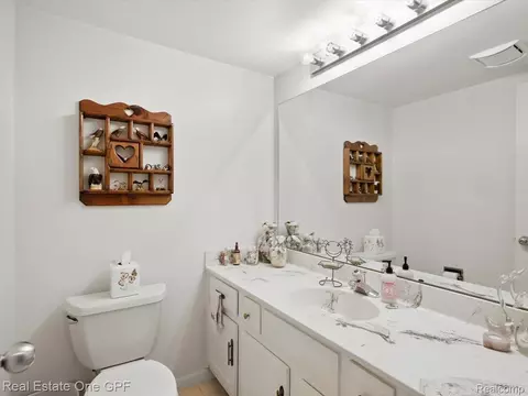 Bath - 1715 River Rd, St. Clair, MI 48079 photo 1 of 4