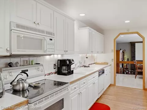 Kitchen - 1715 River Rd, St. Clair, MI 48079 photo 1 of 3
