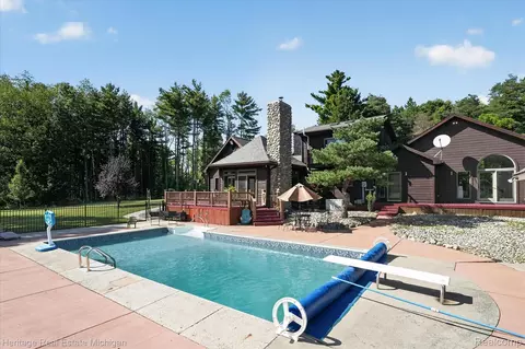 Exterior - 1888 Germany Rd, Williamstown, MI 48895 photo 4 of 10