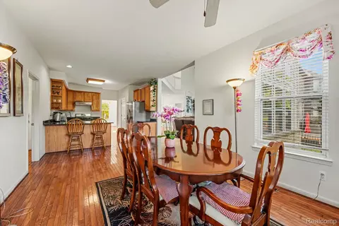 Dining - 49235 Yale Dr, Macomb, MI 48044 photo 2 of 2