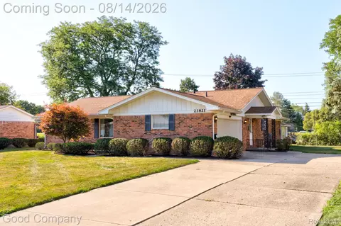 23821 Hazen St, Southfield, MI 48033