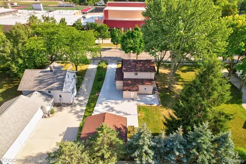 View/Area - 480 E Genesee St, Frankenmuth, MI 48734 photo 6 of 9