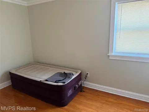 Bedroom - 7567 Timken Ave, Warren, MI 48091 photo 2 of 2