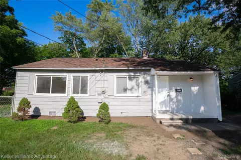 31776 Arenac Ct, Westland, MI 48186
