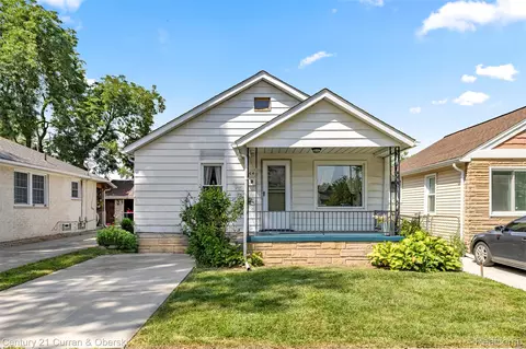 1644 Liberty Ave, Lincoln Park, MI 48146