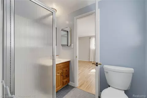 Bath - 3560 Beach Rd, Troy, MI 48084 photo 2 of 4