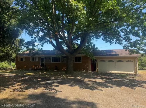 1278 N Van Dyke Rd, Goodland, MI 48444