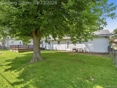 Exterior - 1105 Whiting St, St. Clair, MI 48079 photo 1 of 6
