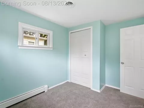 Bedroom - 1105 Whiting St, St. Clair, MI 48079 photo 4 of 6