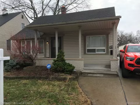 Exterior - 24411 Penn St, Dearborn, MI 48124 photo 2 of 4
