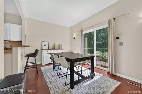 Dining - 1602 Pinecroft Ln, Howell, MI 48855 photo 1 of 2