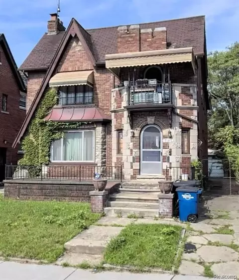 17565 Stoepel St, Detroit, MI 48221