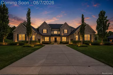 18168 Shagbark Dr, Northville, MI 48168