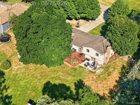 View/Area - 12232 Dentonview Dr, Tyrone, MI 48430 photo 2 of 5