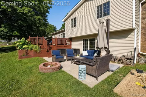 Exterior - 12232 Dentonview Dr, Tyrone, MI 48430 photo 4 of 4