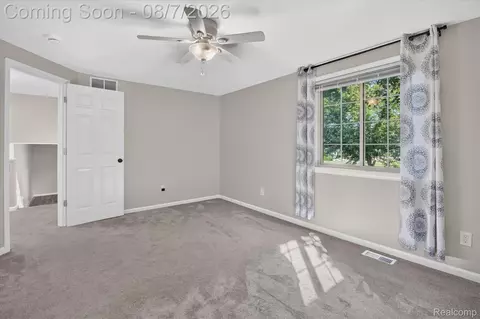 Bedroom - 12232 Dentonview Dr, Tyrone, MI 48430 photo 4 of 8