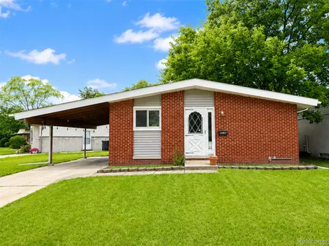 1366 Windham St, Westland, MI 48186