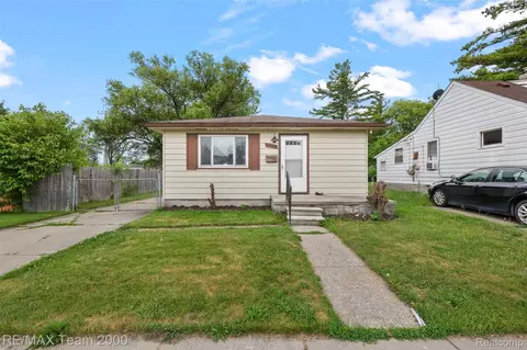 12846 Georgiana Ave, Warren, MI 48089