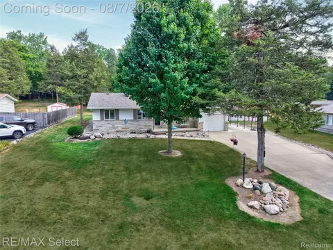Other - 4484 Cedardale Ln, Flushing, MI 48433 photo 10 of 24