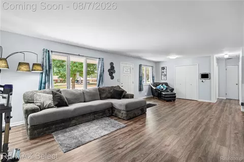 Living - 4484 Cedardale Ln, Flushing, MI 48433 photo 3 of 3