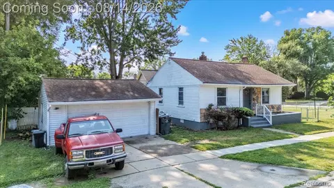 42612 Matter Pl, Clinton Township, MI 48036