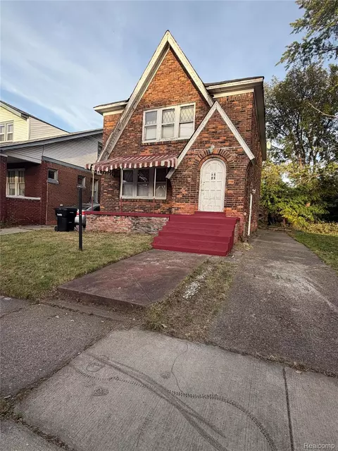 8264 Cloverlawn St, Detroit, MI 48204