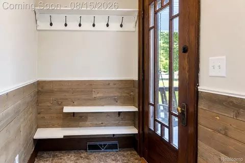 Entry Way - 113 Wilson St, Dewitt, MI 48820 photo 1 of 2