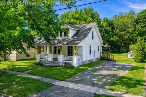 Exterior - 113 Wilson St, Dewitt, MI 48820 photo 2 of 7