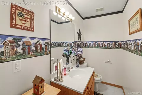Bath - 2575 County Farm Rd, Marion, MI 48843 photo 2 of 3