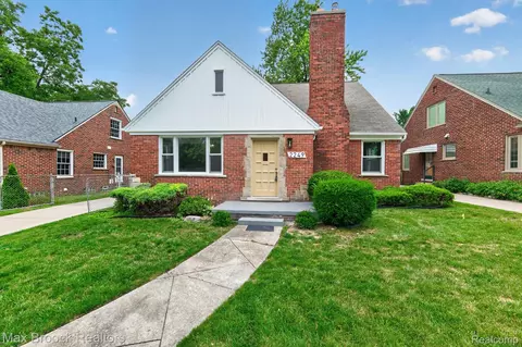 2249 Benjamin Ave, Royal Oak, MI 48073