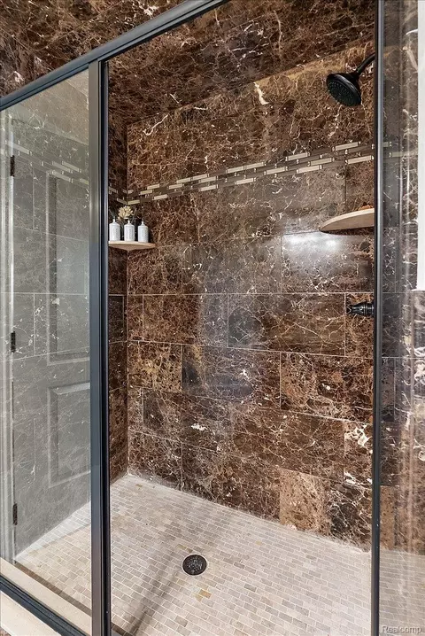 Bath - 62650 Mound Rd, Washington, MI 48094 photo 2 of 10
