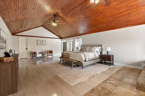 Bedroom - 62650 Mound Rd, Washington, MI 48094 photo 2 of 5