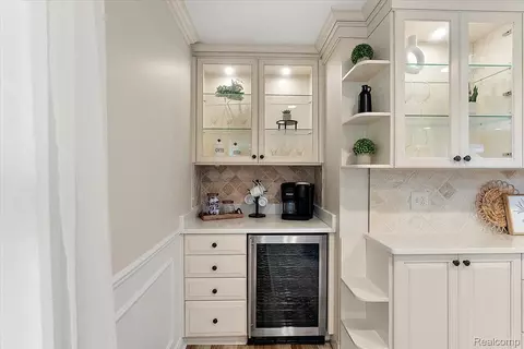Kitchen - 62650 Mound Rd, Washington, MI 48094 photo 6 of 6