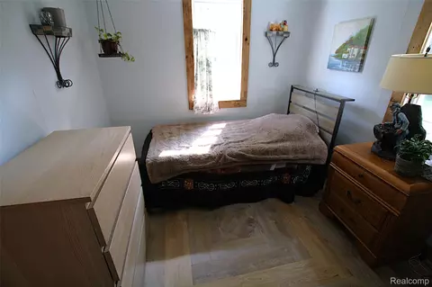 Bedroom - 5349 E Carpenter Rd, Flint, MI 48506 photo 1 of 2