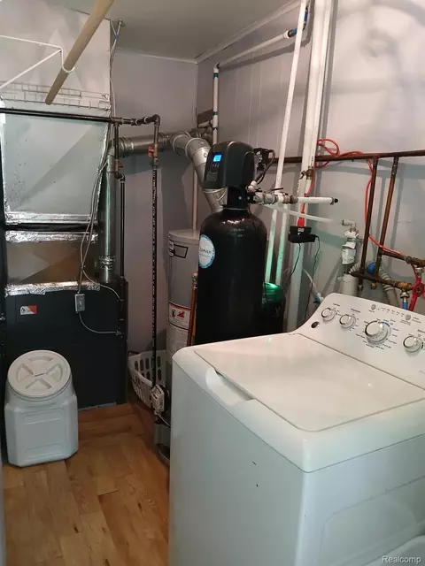 Other - 5349 E Carpenter Rd, Flint, MI 48506 photo 6 of 8
